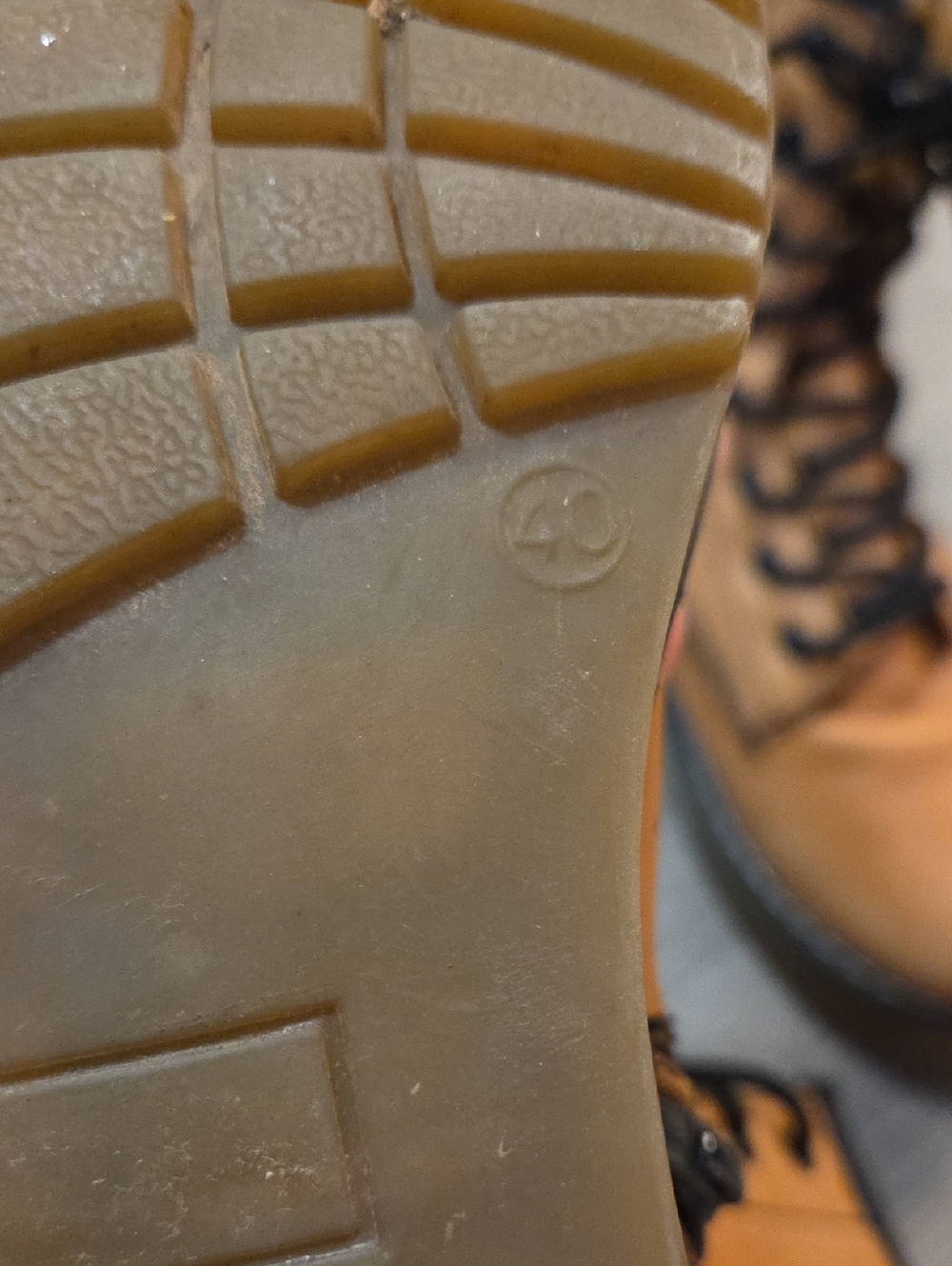 Roolee • "Elvis" Tan Leather Platform Combat Boots - Picture 10 of 12